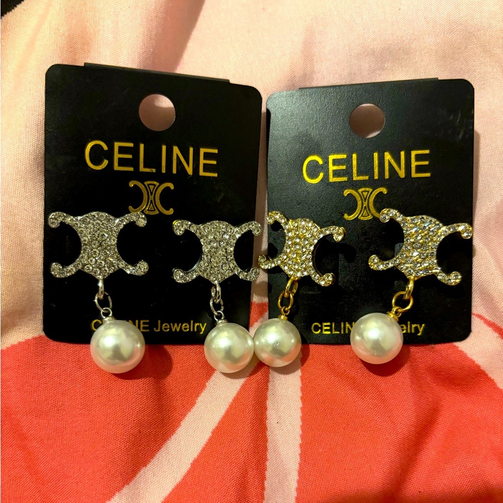 CE Sparkling Pearl Drop Earrings